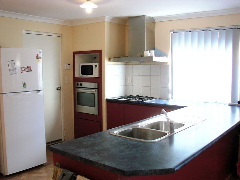 17 Osten Drive, LANGFORD WA 6147, Langford - Thumbnail 6