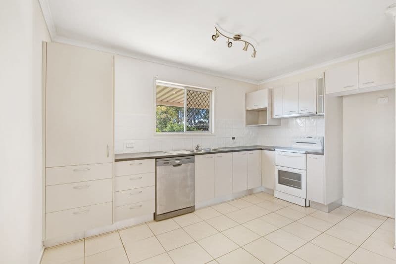 28 Webster Road, Deception Bay QLD 4508, Deception Bay - Thumbnail 4