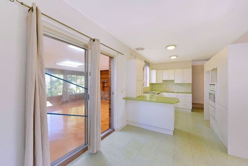 12 The Crescent, Pennant Hills NSW 2120, Pennant Hills - Thumbnail 4