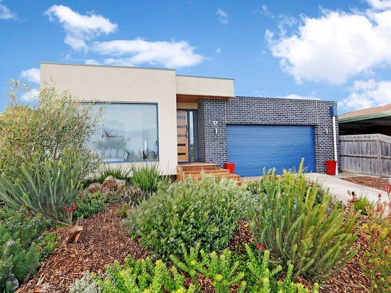17 Takanna Avenue, Clifton Springs VIC 3222, Clifton Springs - Image 1