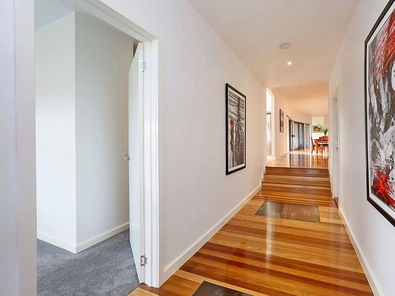 17 Takanna Avenue, Clifton Springs VIC 3222, Clifton Springs - Thumbnail 2