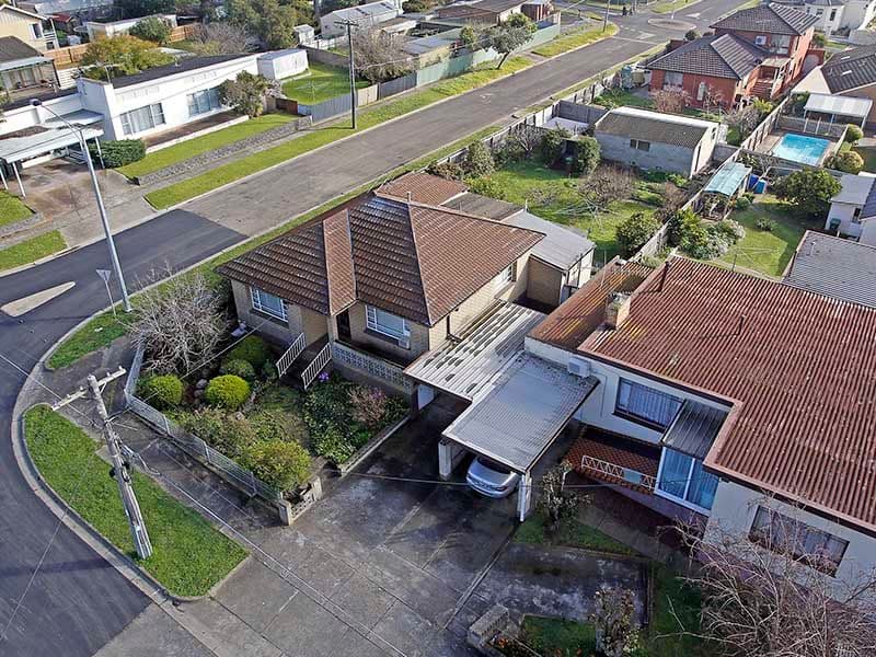 22 Wolseley Grove, BELL POST HILL VIC 3215, Bell Post Hill - Thumbnail 3