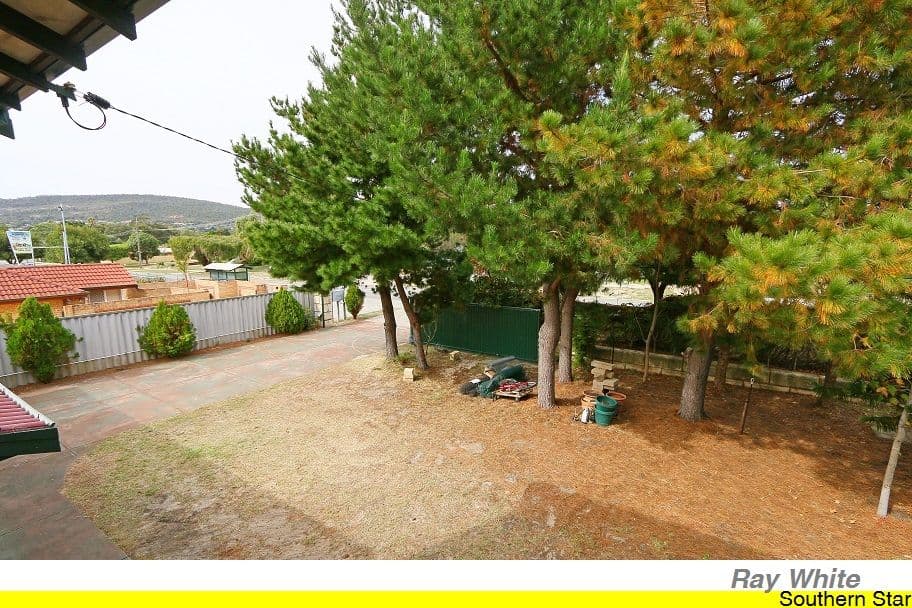 33 Third Avenue, Kelmscott WA 6111, Kelmscott - Thumbnail 2