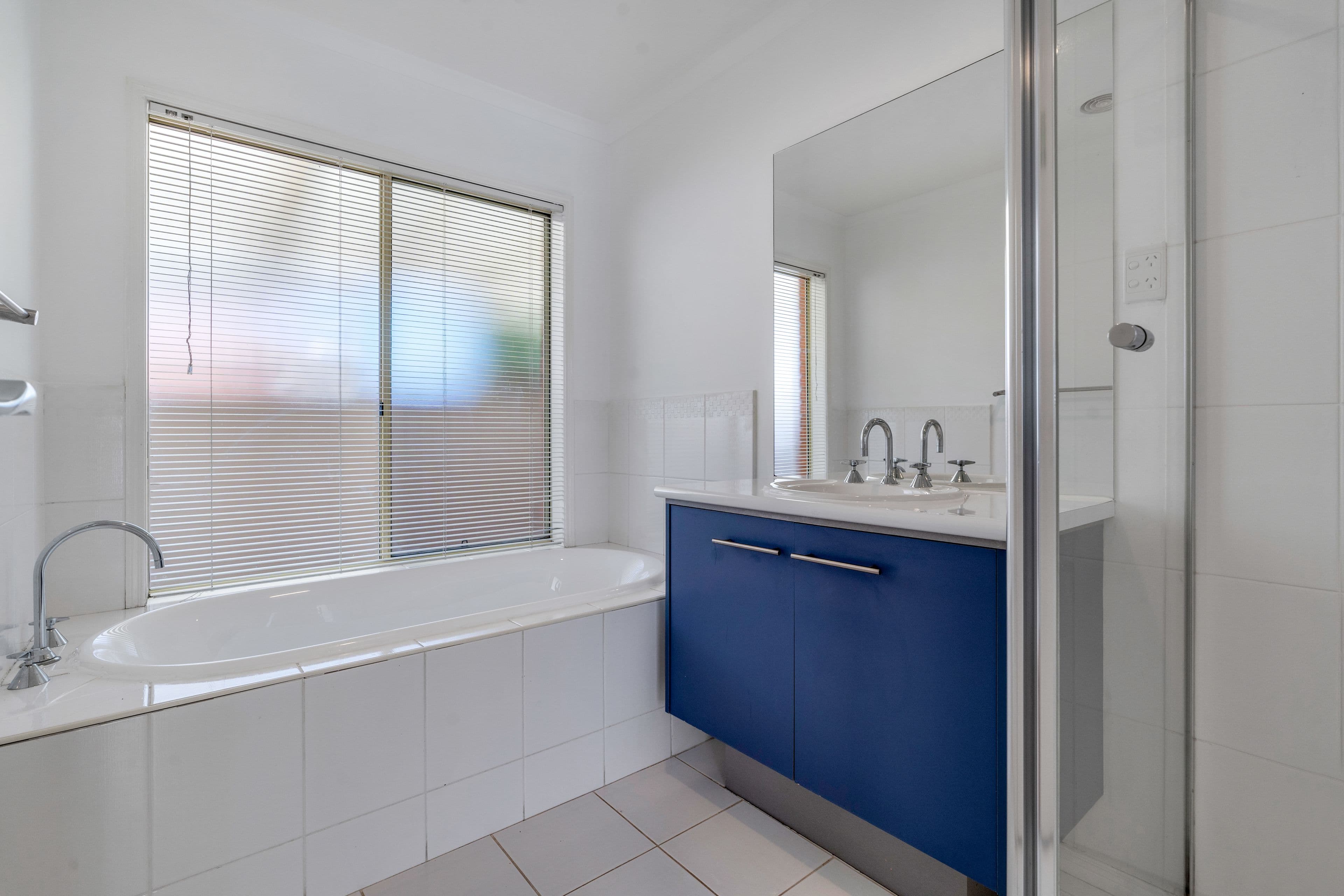 13 Appin Close, Craigieburn VIC 3064, Craigieburn - Thumbnail 7