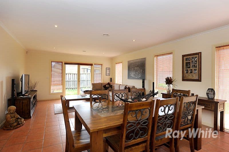 99 Oaklands Way, PAKENHAM VIC 3810, Pakenham - Thumbnail 7