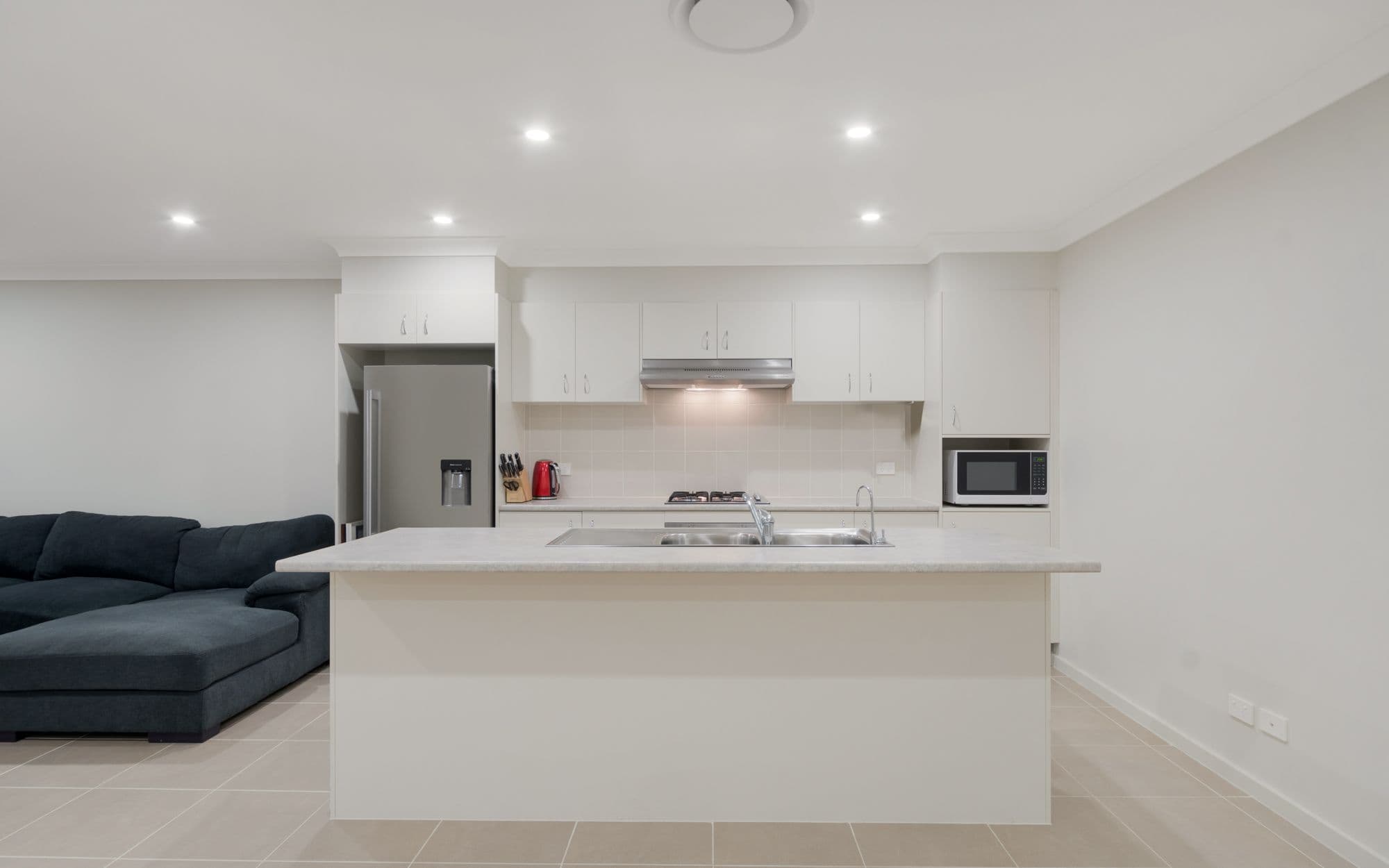 2 Cymbeline Street, Rosemeadow NSW 2560, Rosemeadow - Thumbnail 2