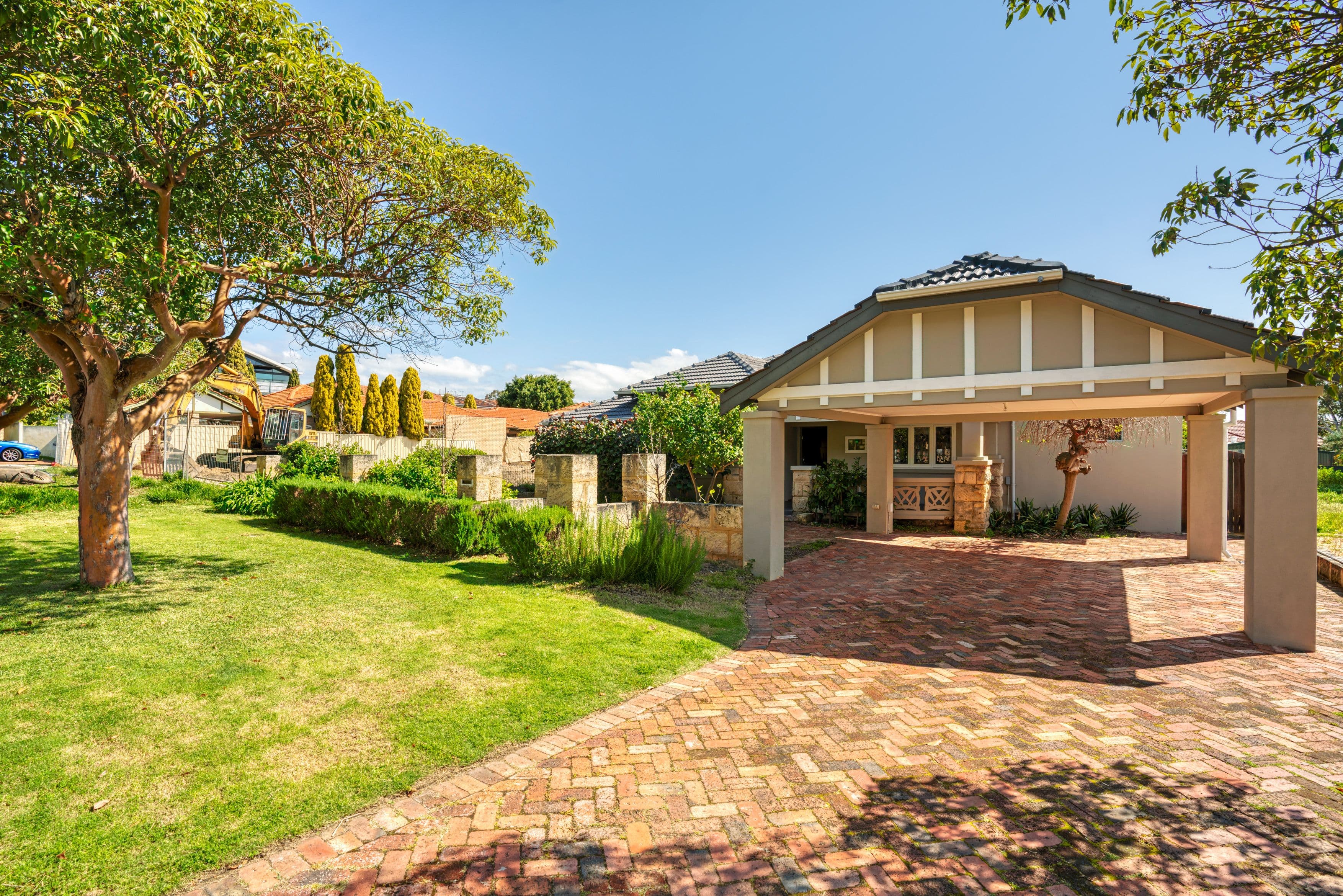 31 Martin Avenue, Nedlands WA 6009, Nedlands - Thumbnail 2