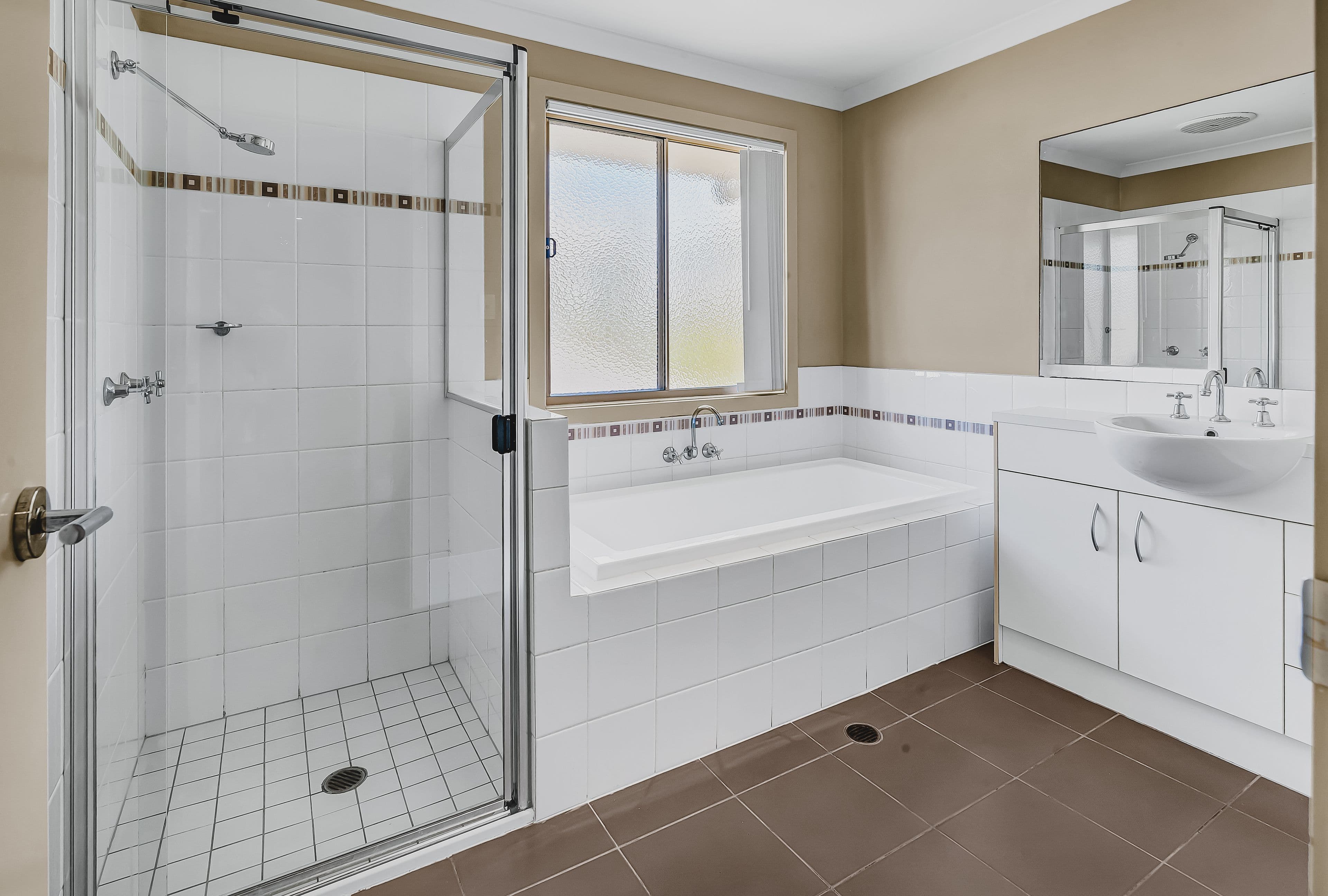 8 Holl Lane, Coomera QLD 4209, Coomera - Thumbnail 4