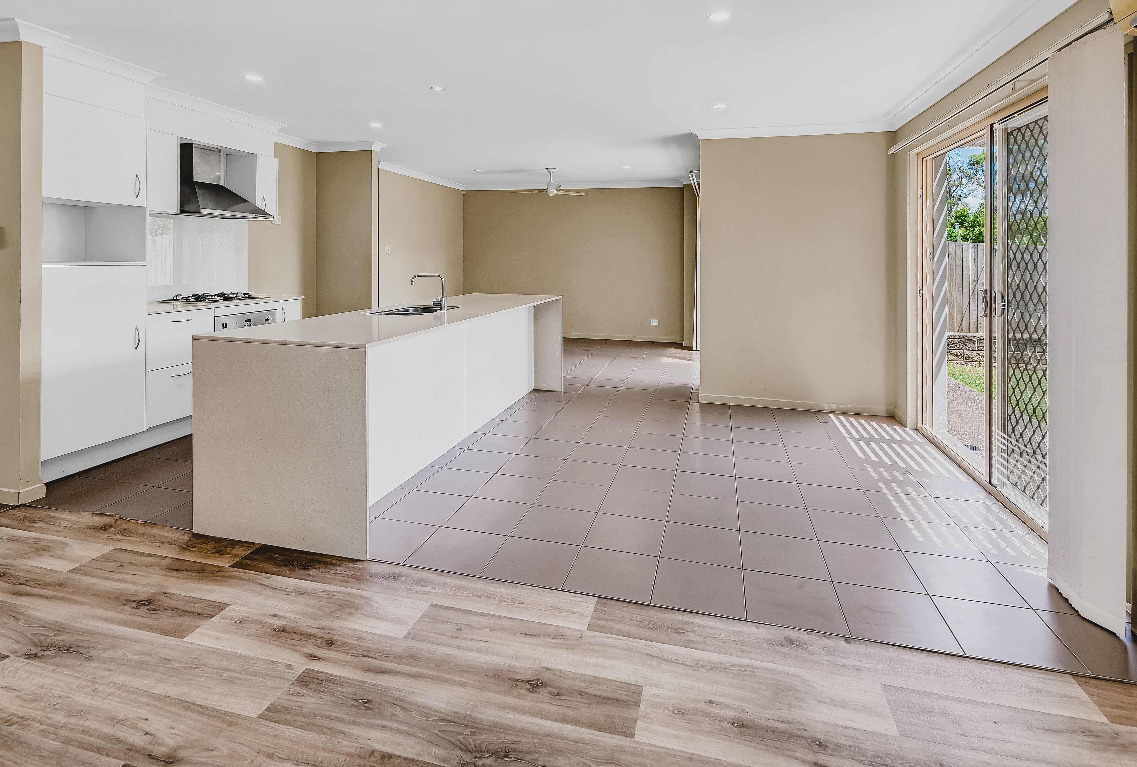 8 Holl Lane, Coomera QLD 4209, Coomera - Thumbnail 6
