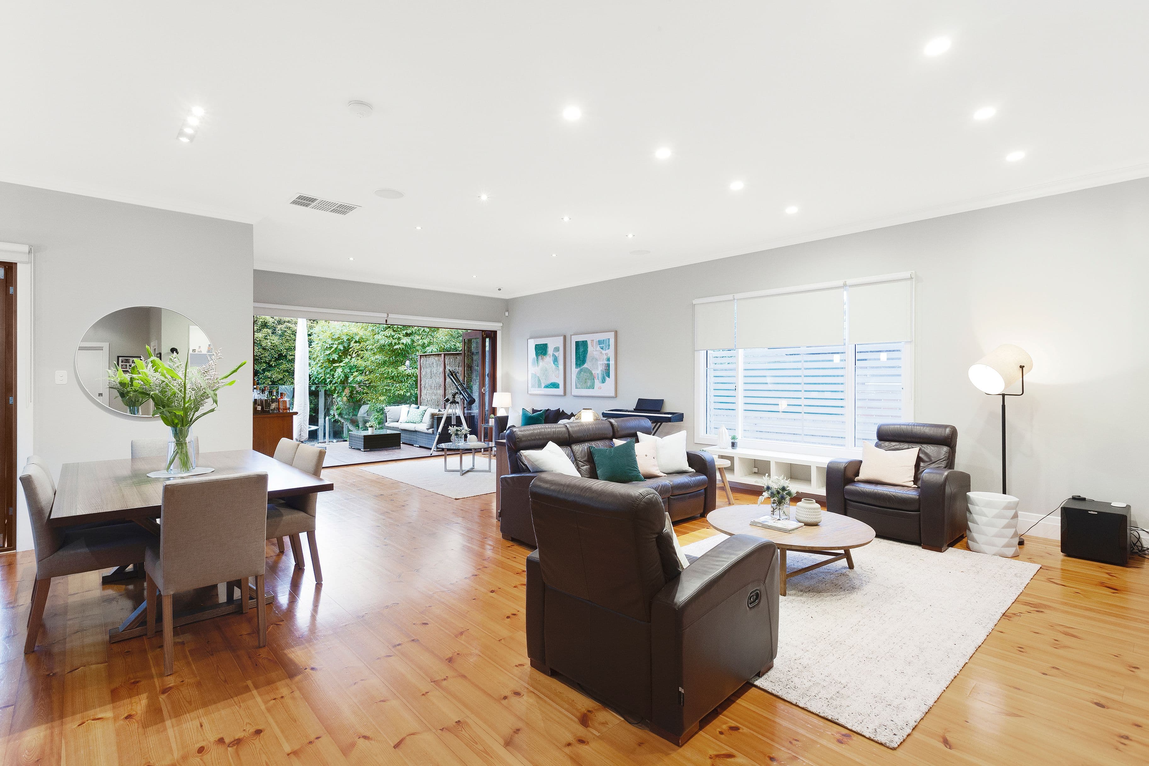 23 Wahroongaa Road, Murrumbeena VIC 3163, Murrumbeena - Thumbnail 2