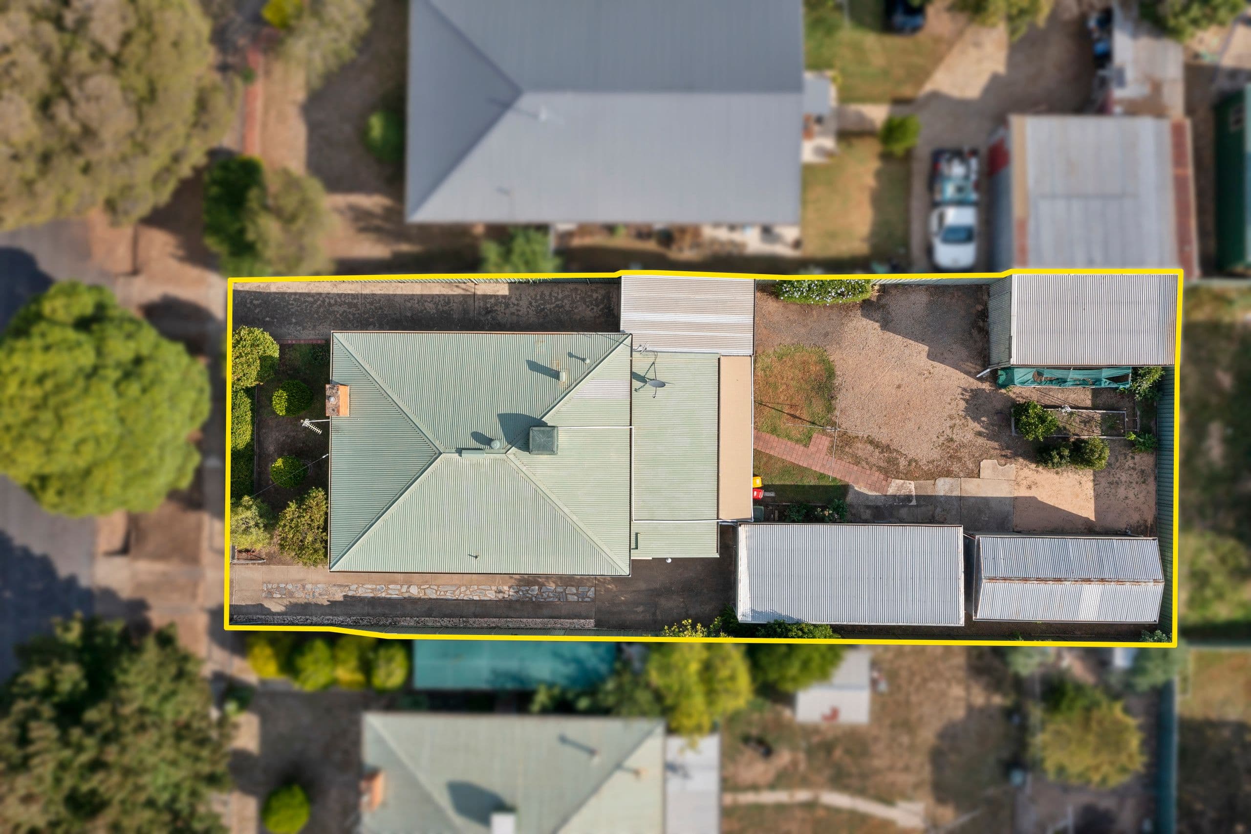 20 Oak Avenue, Benalla VIC 3672, Benalla - Thumbnail 2