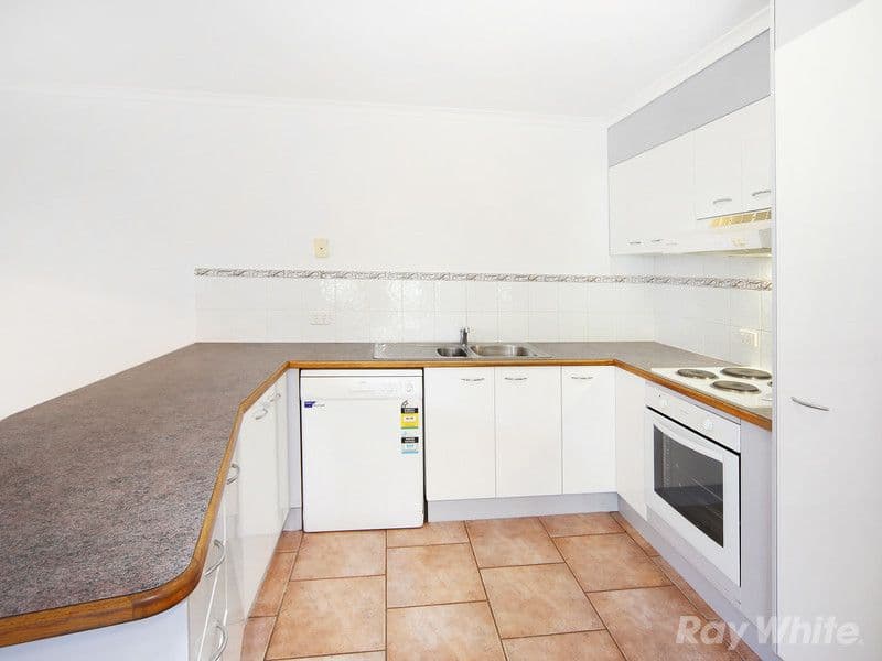 8 Currie Drive, Delahey VIC 3037, Delahey - Thumbnail 3