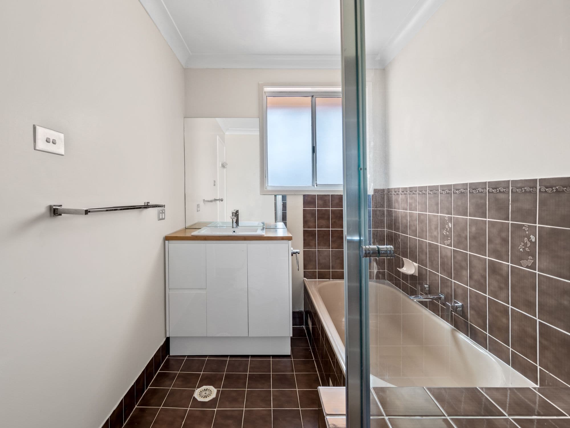 53 Debenham Avenue, Leumeah NSW 2560, Leumeah - Thumbnail 8