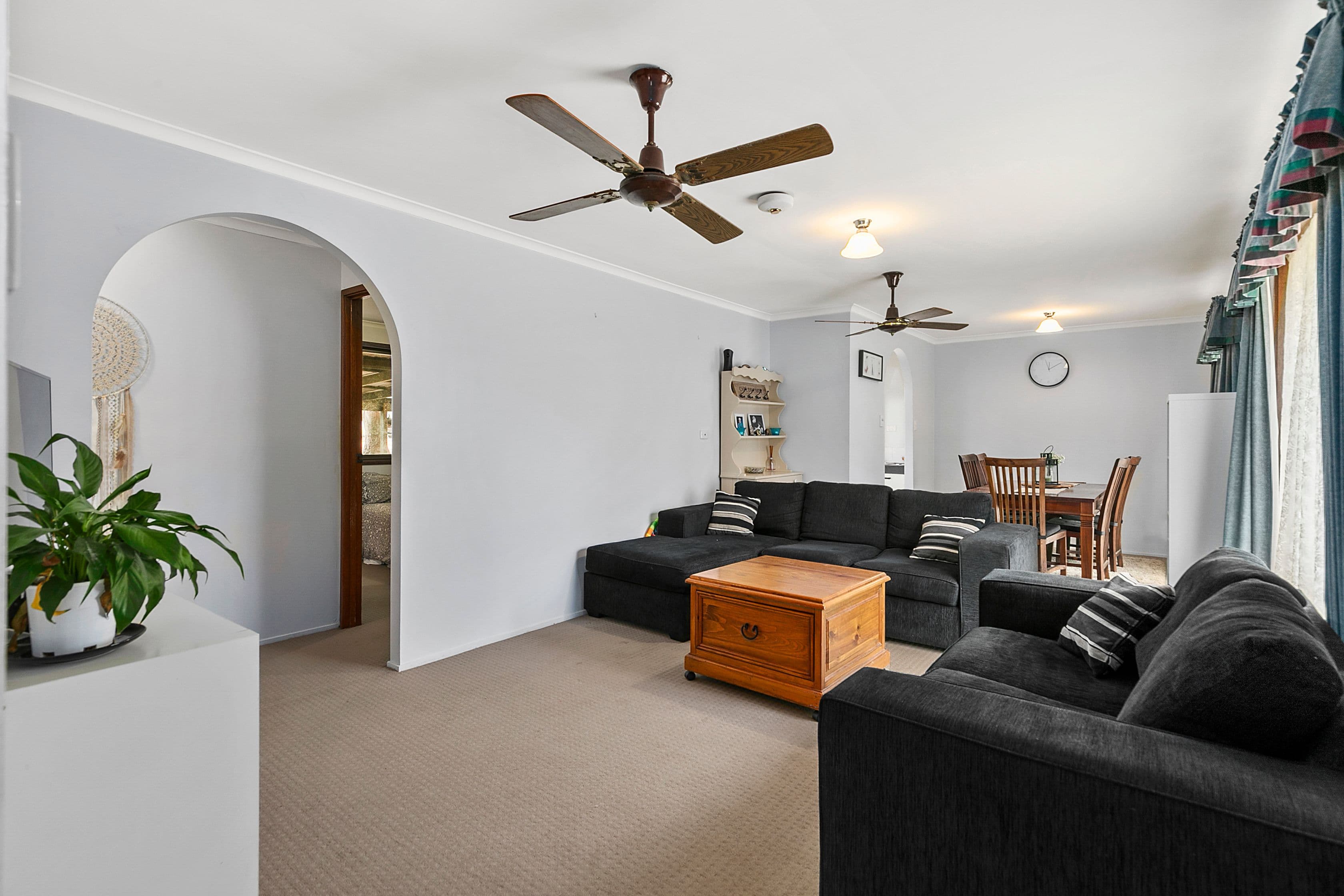 32 Hailsham Street, Alexandra Hills QLD 4161, Alexandra Hills - Thumbnail 2