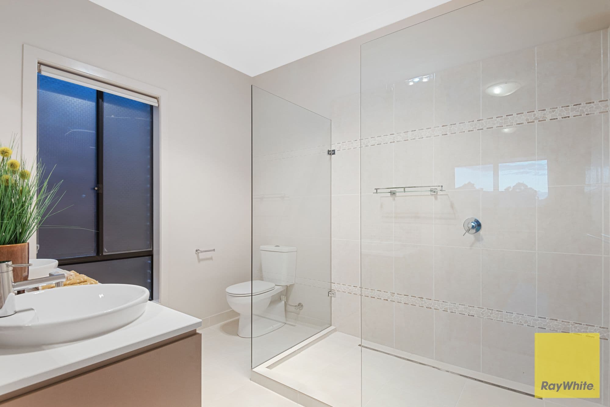 15 Tallgrass Avenue, Truganina VIC 3029, Truganina - Thumbnail 5