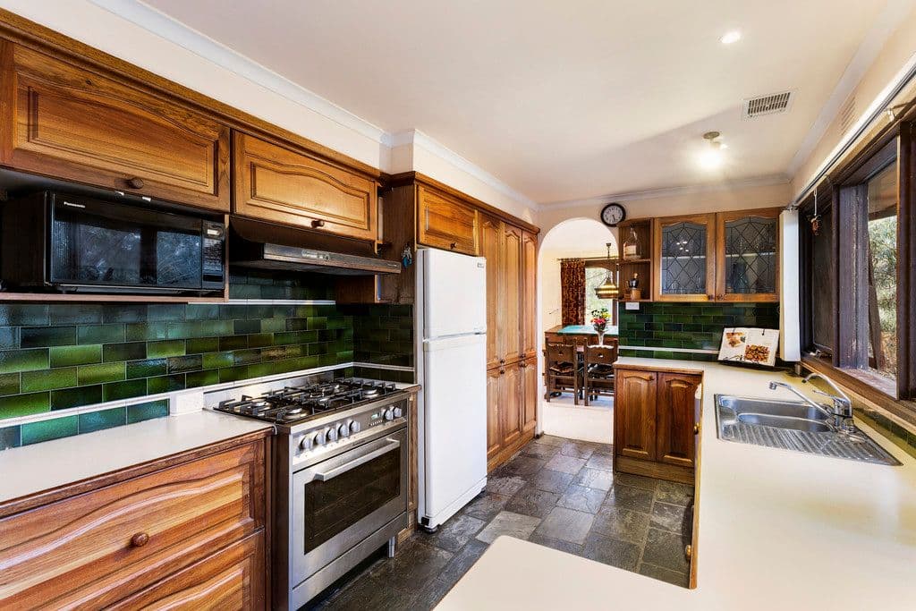 2 Gillon Court, Oakleigh VIC 3166, Oakleigh - Thumbnail 3