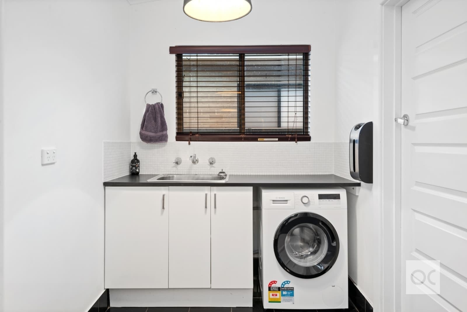 31 Kenilworth Street, Largs North - Thumbnail 8