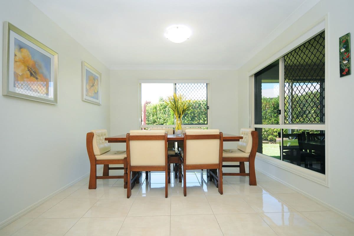 12 Campbell Drive, Highfields QLD 4352, Highfields - Thumbnail 5