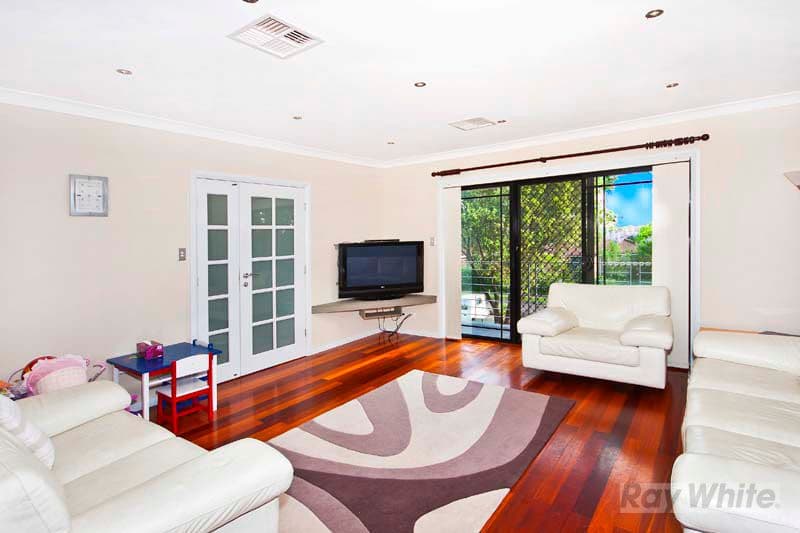 2  Dalton Place, FAIRFIELD WEST NSW 2165, Fairfield West - Thumbnail 4