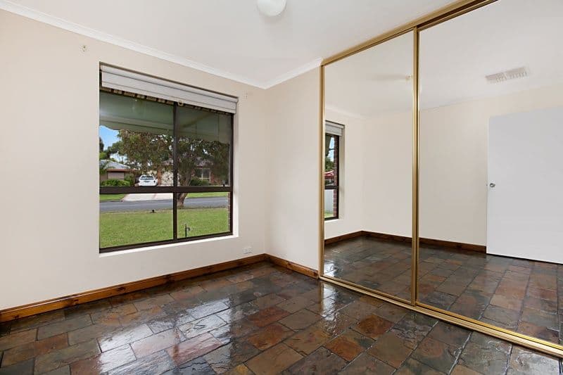 14 Scottsglade Road, CHRISTIE DOWNS SA 5164, Christie Downs - Thumbnail 7