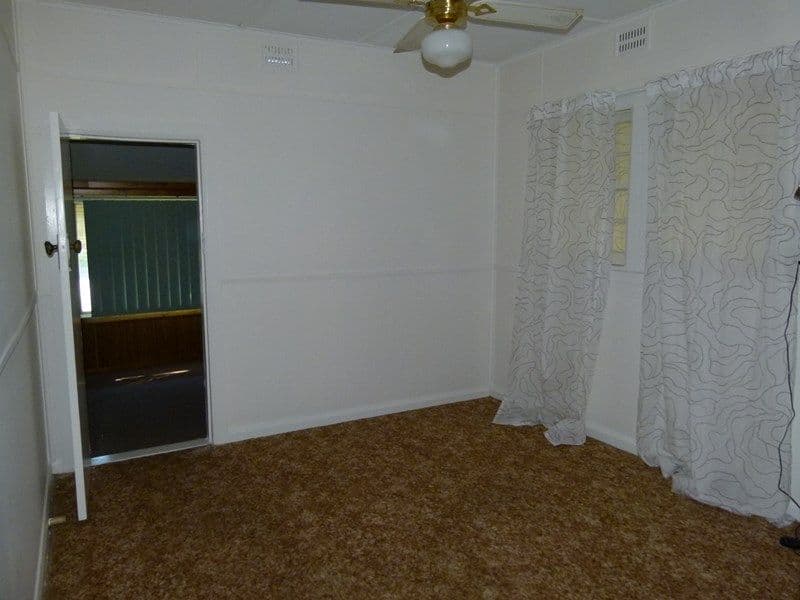 6 oxford Street, FORBES NSW 2871, Forbes - Thumbnail 5