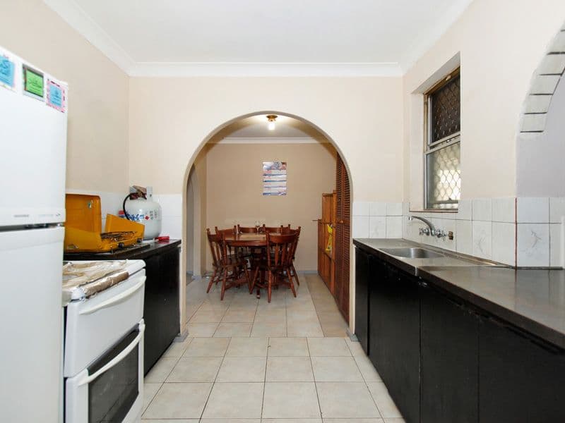 32 Bradshaw Street, Eden Hill WA 6054, Eden Hill - Thumbnail 3