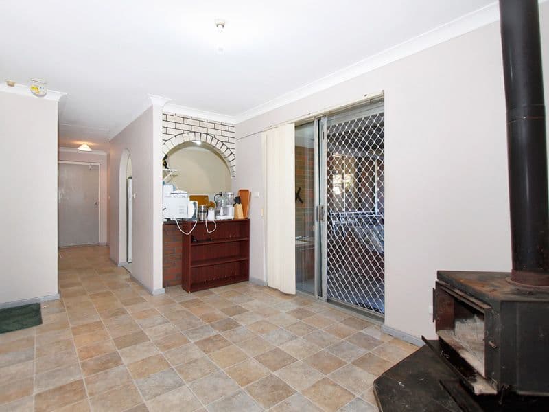 32 Bradshaw Street, Eden Hill WA 6054, Eden Hill - Thumbnail 4