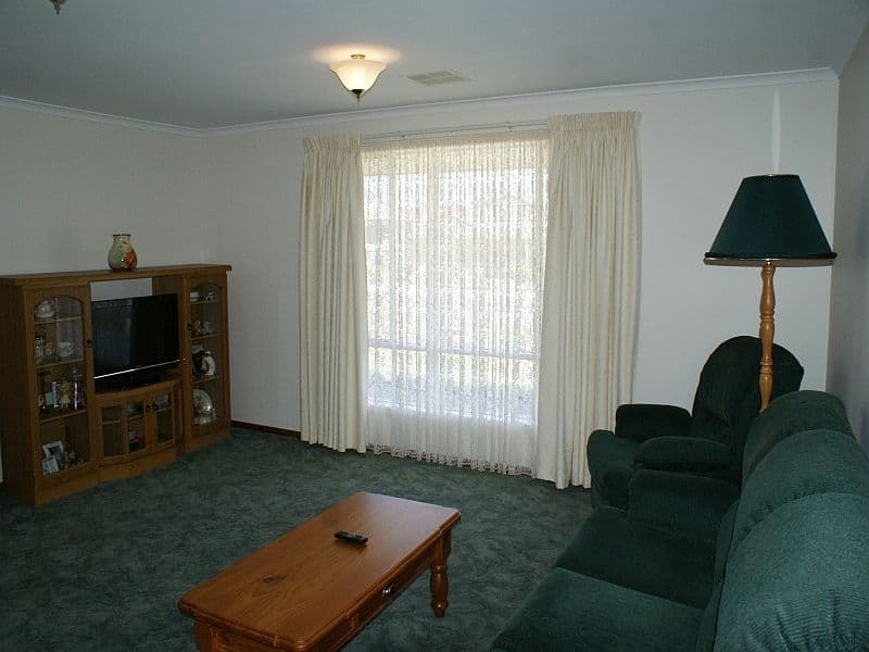 16 Jacaranda Street, MURRAY BRIDGE SA 5253, Murray Bridge - Thumbnail 3