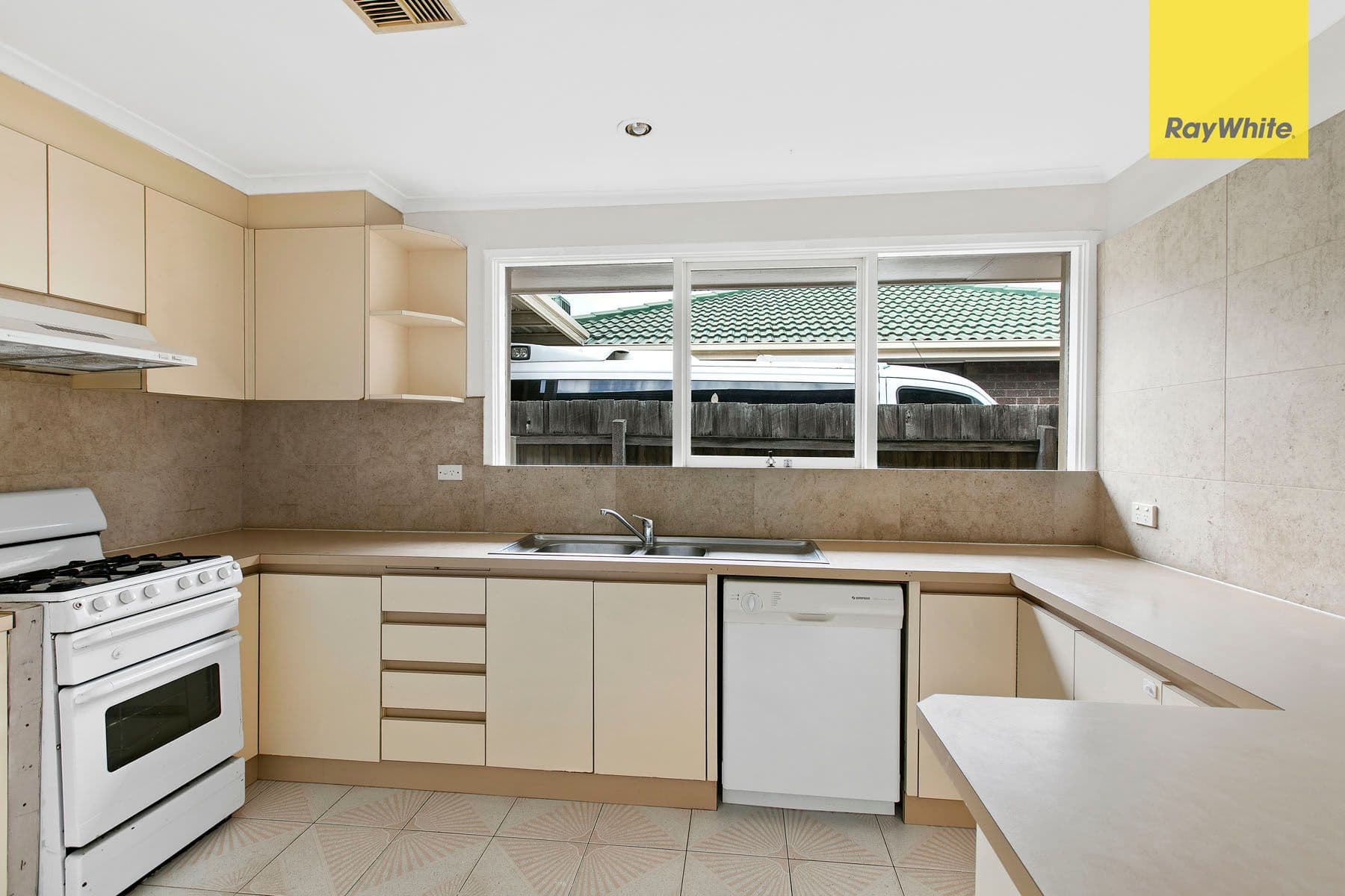 13 Driscolls Road, Kealba VIC 3021, Kealba - Thumbnail 4