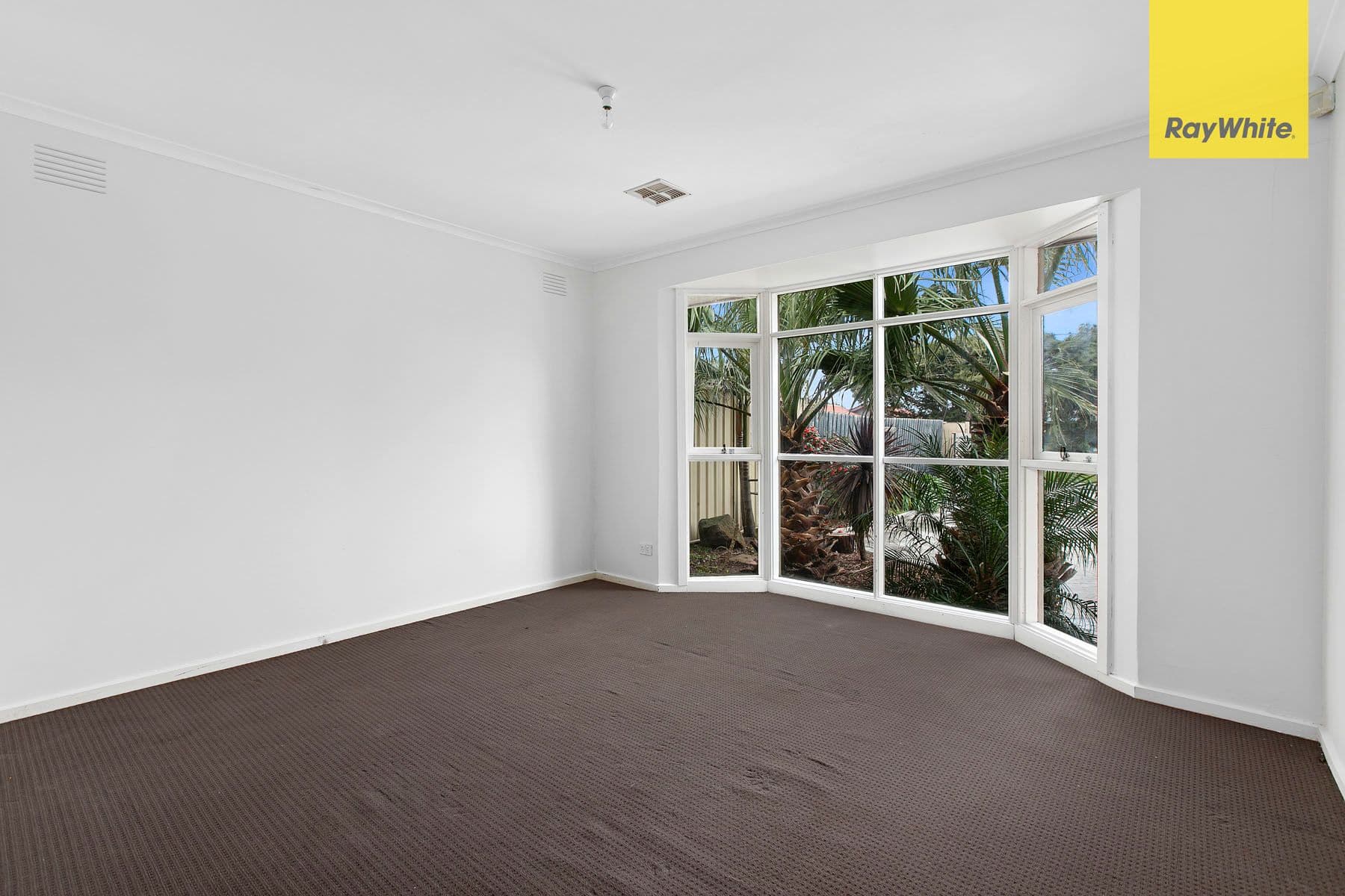 13 Driscolls Road, Kealba VIC 3021, Kealba - Thumbnail 5