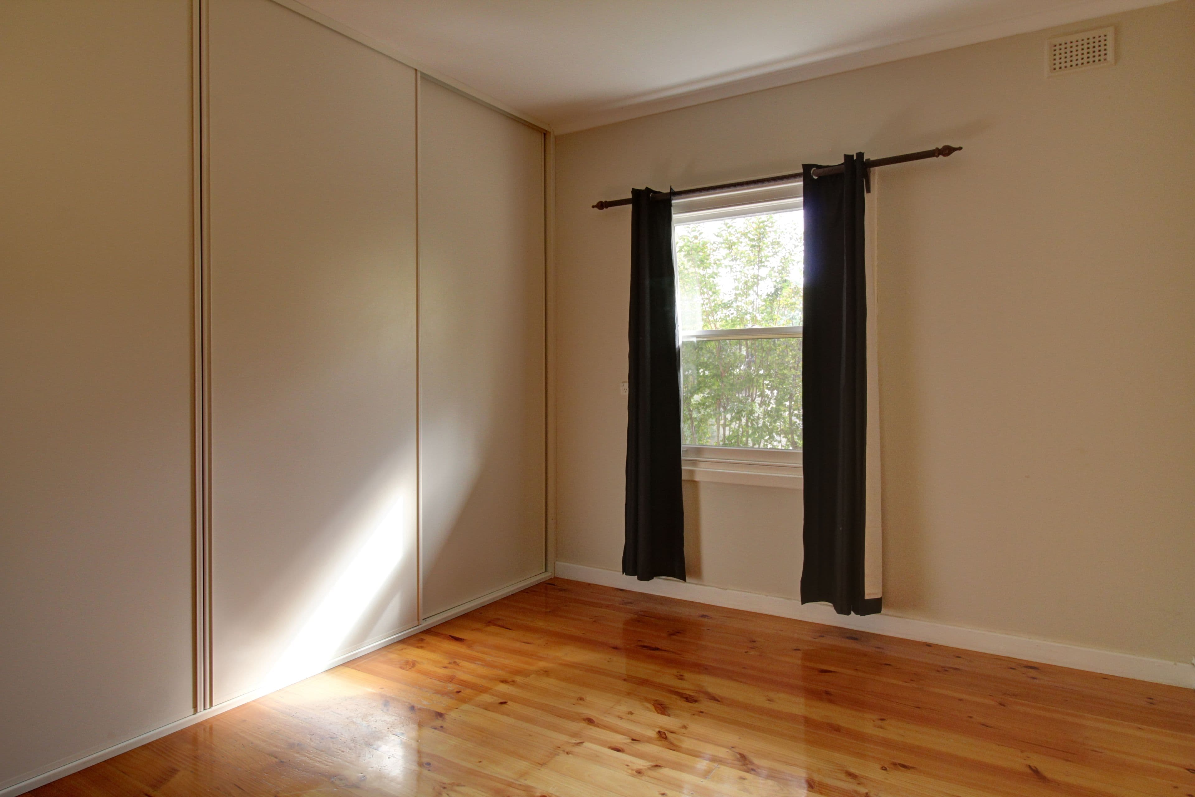 32 Lake Avenue, Barmera SA 5345, Barmera - Thumbnail 4