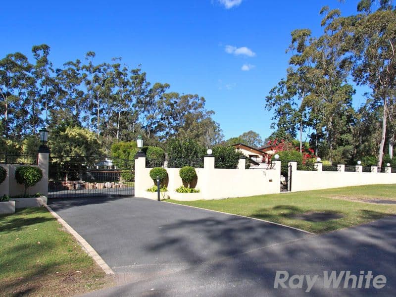 96 Idonia Street, BRIDGEMAN DOWNS QLD 4035, Bridgeman Downs - Image 1