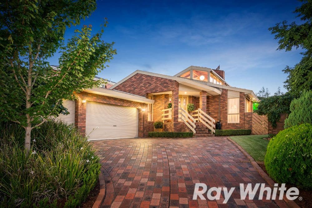 5 Damian Place, Wantirna South VIC 3152, Wantirna South - Image 1