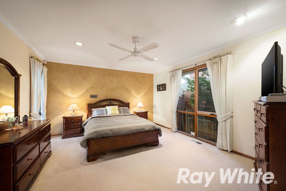 5 Damian Place, Wantirna South VIC 3152, Wantirna South - Thumbnail 7