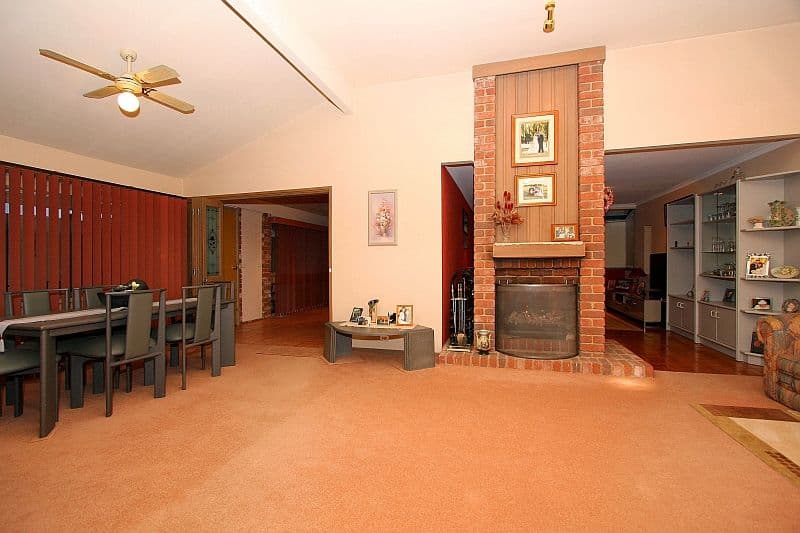 4 Heysen Court, MILL PARK VIC 3082, Mill Park - Thumbnail 3