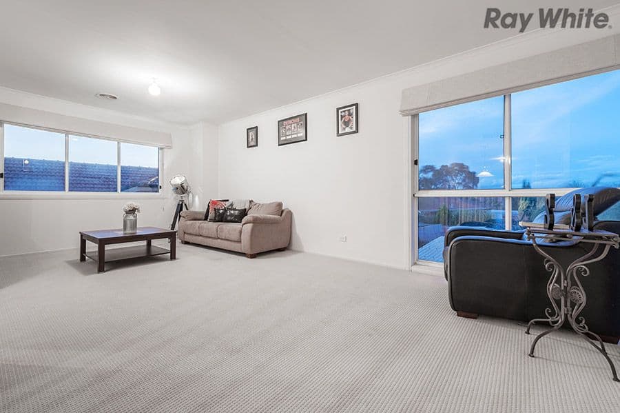 10 Roseberry Avenue, Keilor Downs VIC 3038, Keilor Downs - Thumbnail 5