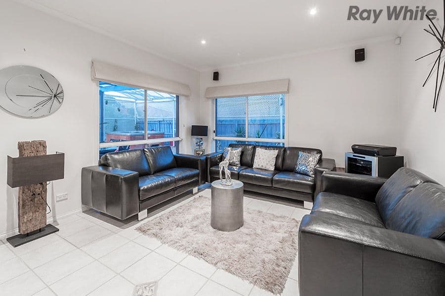 10 Roseberry Avenue, Keilor Downs VIC 3038, Keilor Downs - Thumbnail 8