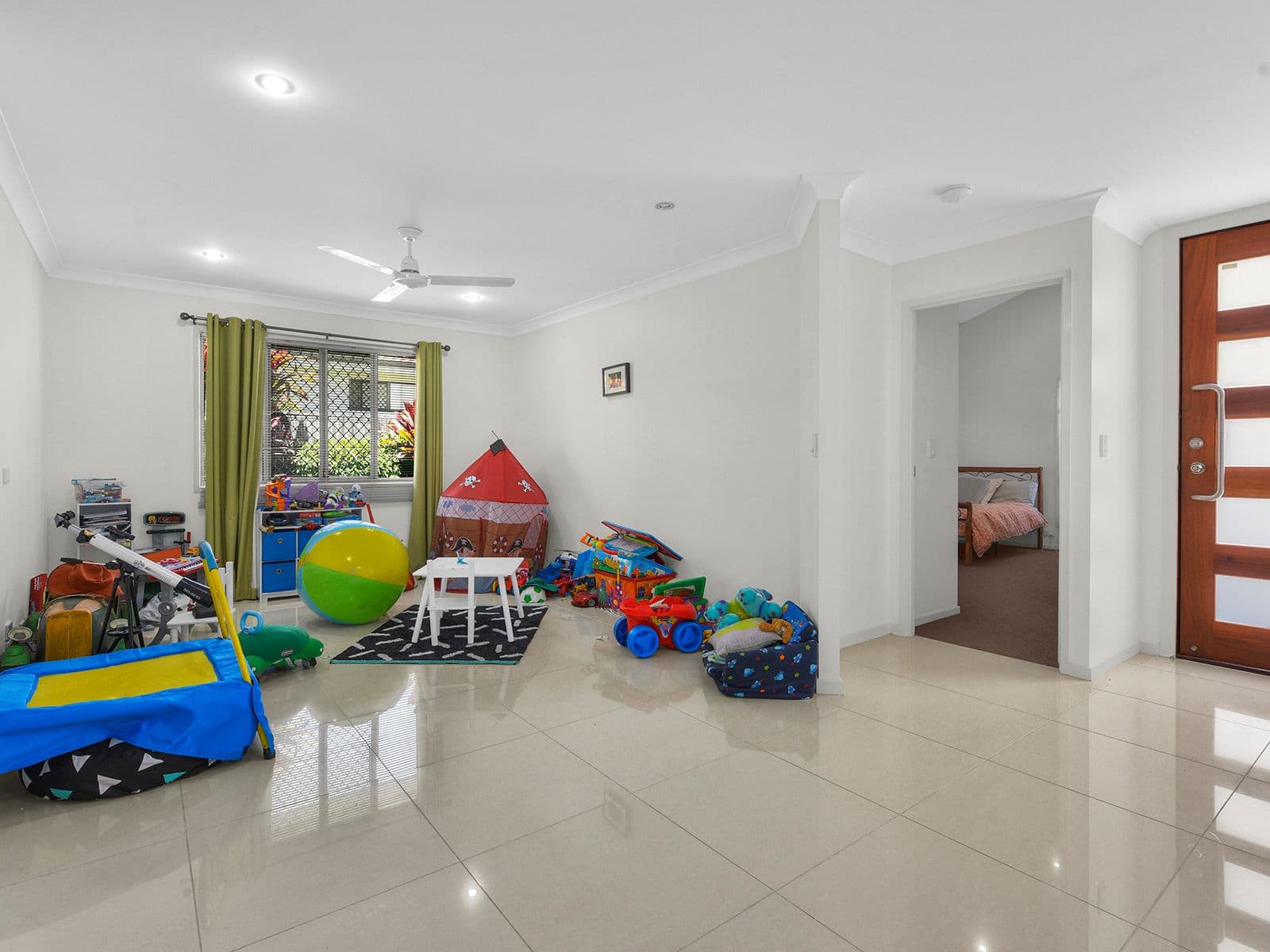 16 Azahar Street, Carseldine QLD 4034, Carseldine - Thumbnail 4
