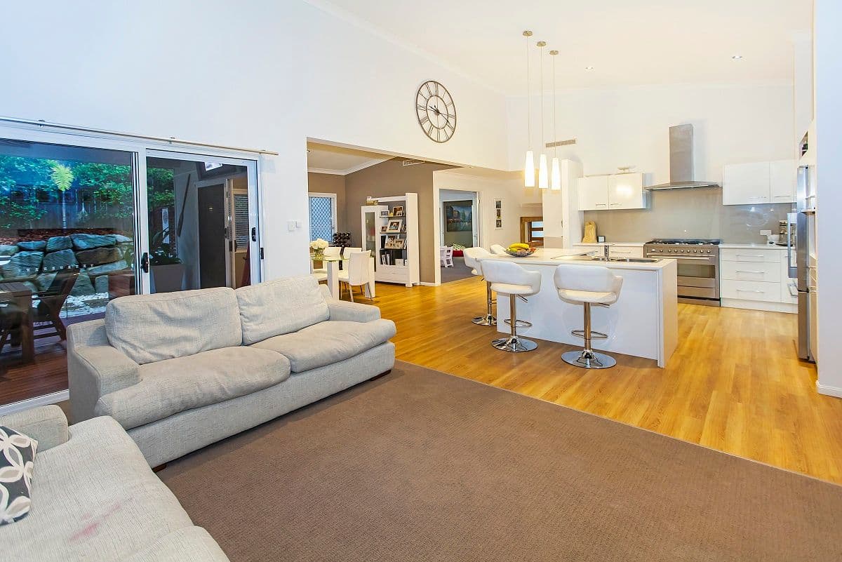 8 Bluebell Place, BROOKWATER QLD 4300, Brookwater - Thumbnail 5