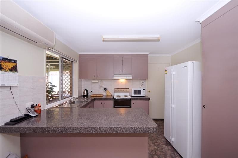 9 Byrd Court, WILSONTON QLD 4350, Wilsonton - Thumbnail 5