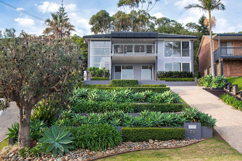 24 Henley Road, ARDROSS, Ardross - Thumbnail 2