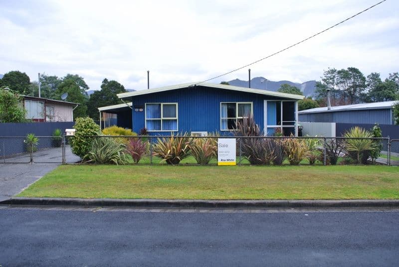 6 Howard Street, Rosebery TAS 7470, Rosebery - Image 1