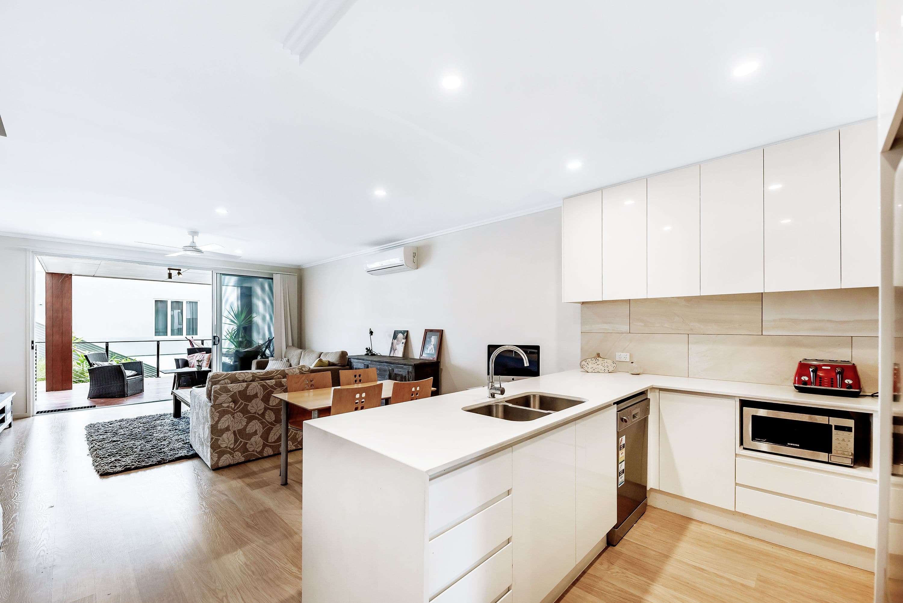 71 Evergreen View, Robina QLD 4226, Robina - Thumbnail 2