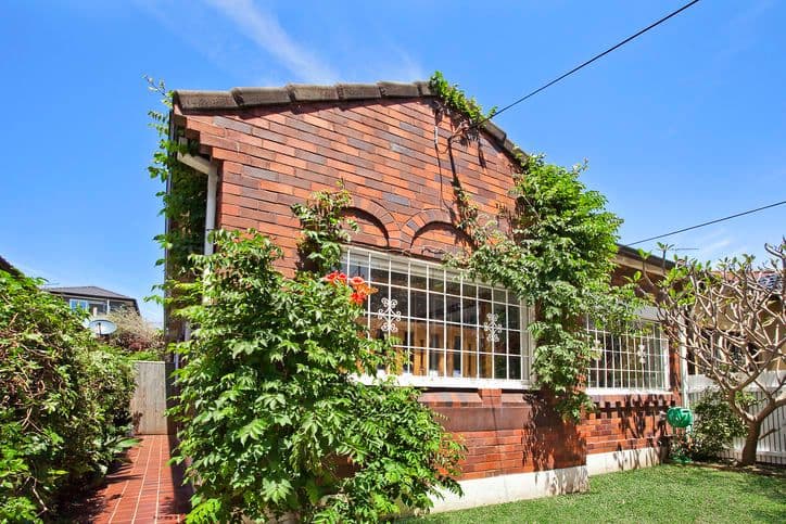 10 Oakley Road, NORTH BONDI NSW 2026, North Bondi - Thumbnail 2