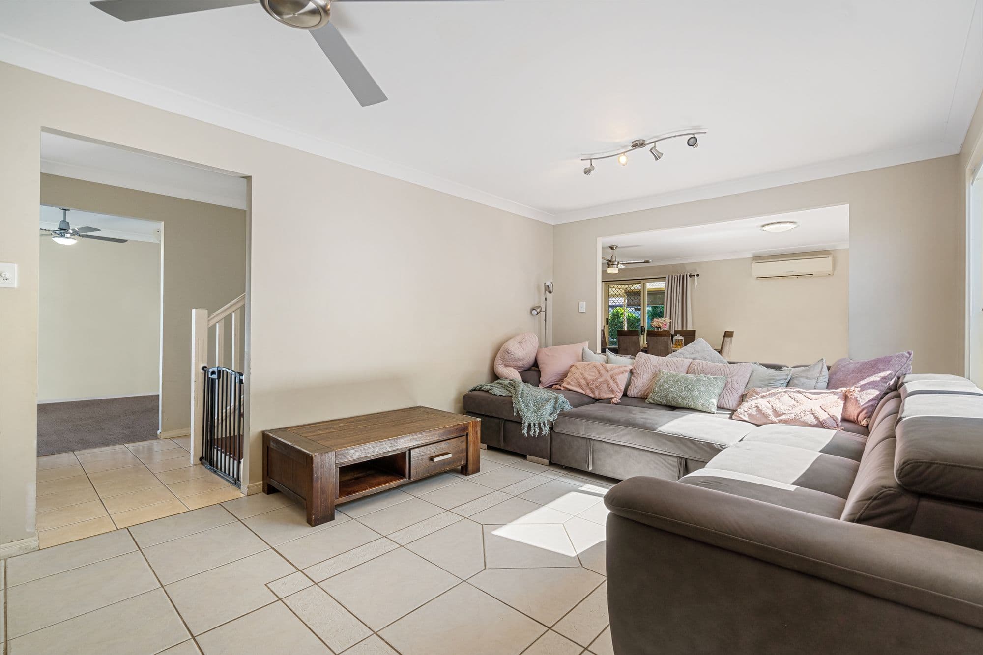 19 Bluetail Crescent, Upper Coomera QLD 4209, Upper Coomera - Thumbnail 4