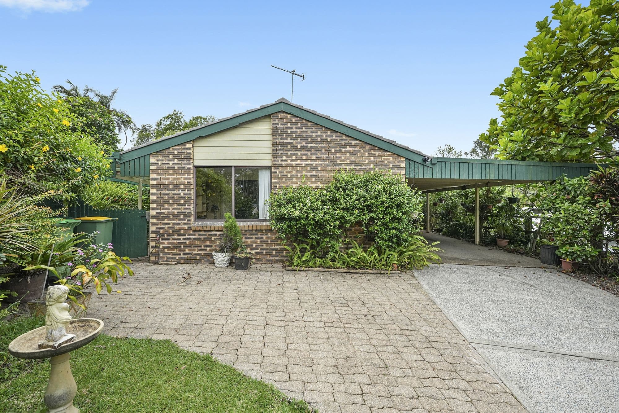 6 Airlie Place, Helensvale QLD 4212, Helensvale - Image 1