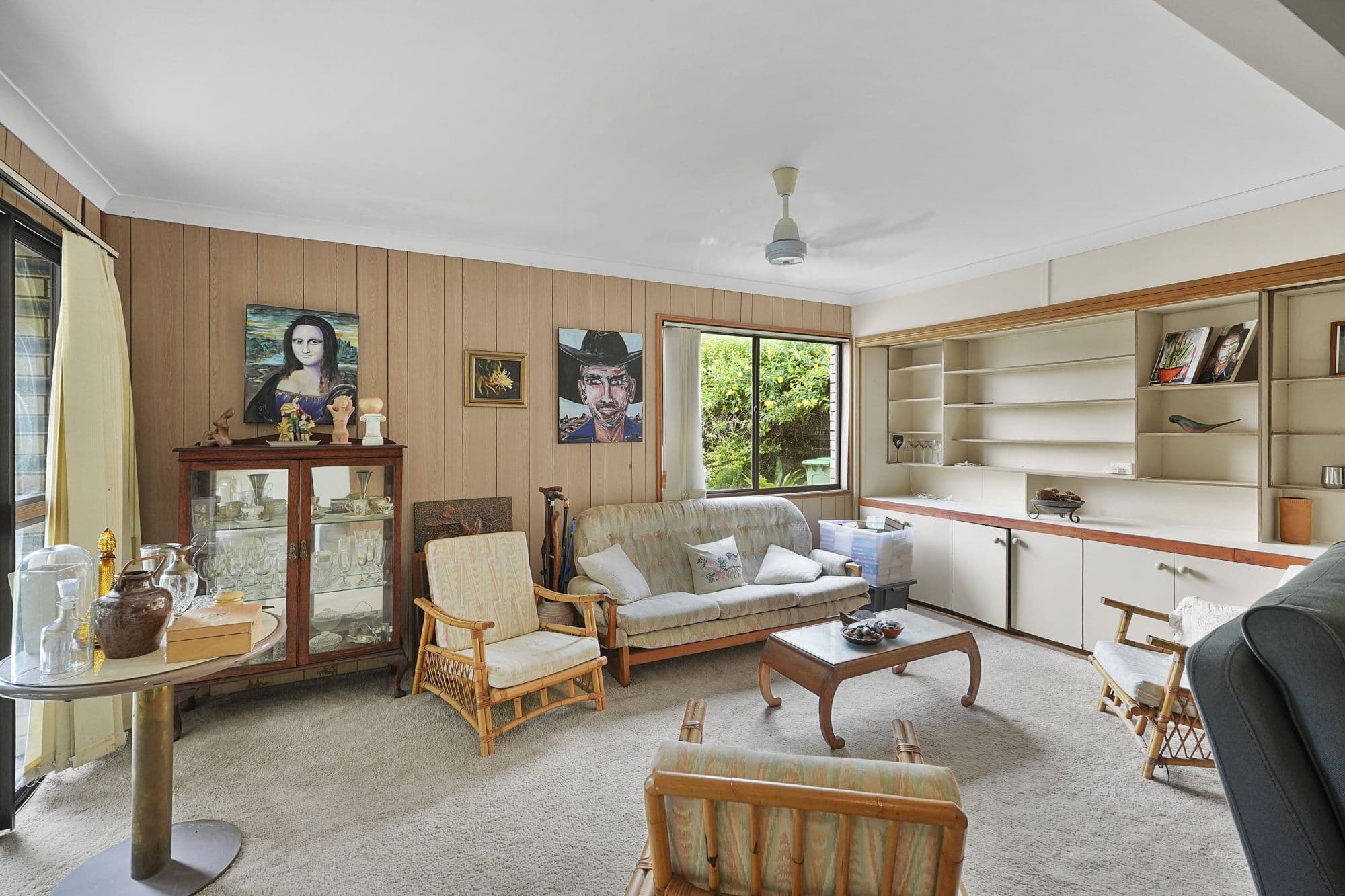 6 Airlie Place, Helensvale QLD 4212, Helensvale - Thumbnail 2