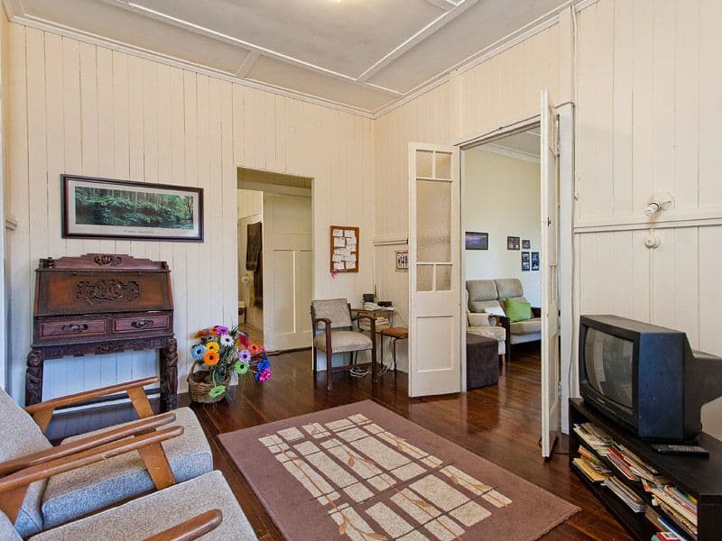 110 Gerler Street, BARDON QLD 4065, Bardon - Thumbnail 7