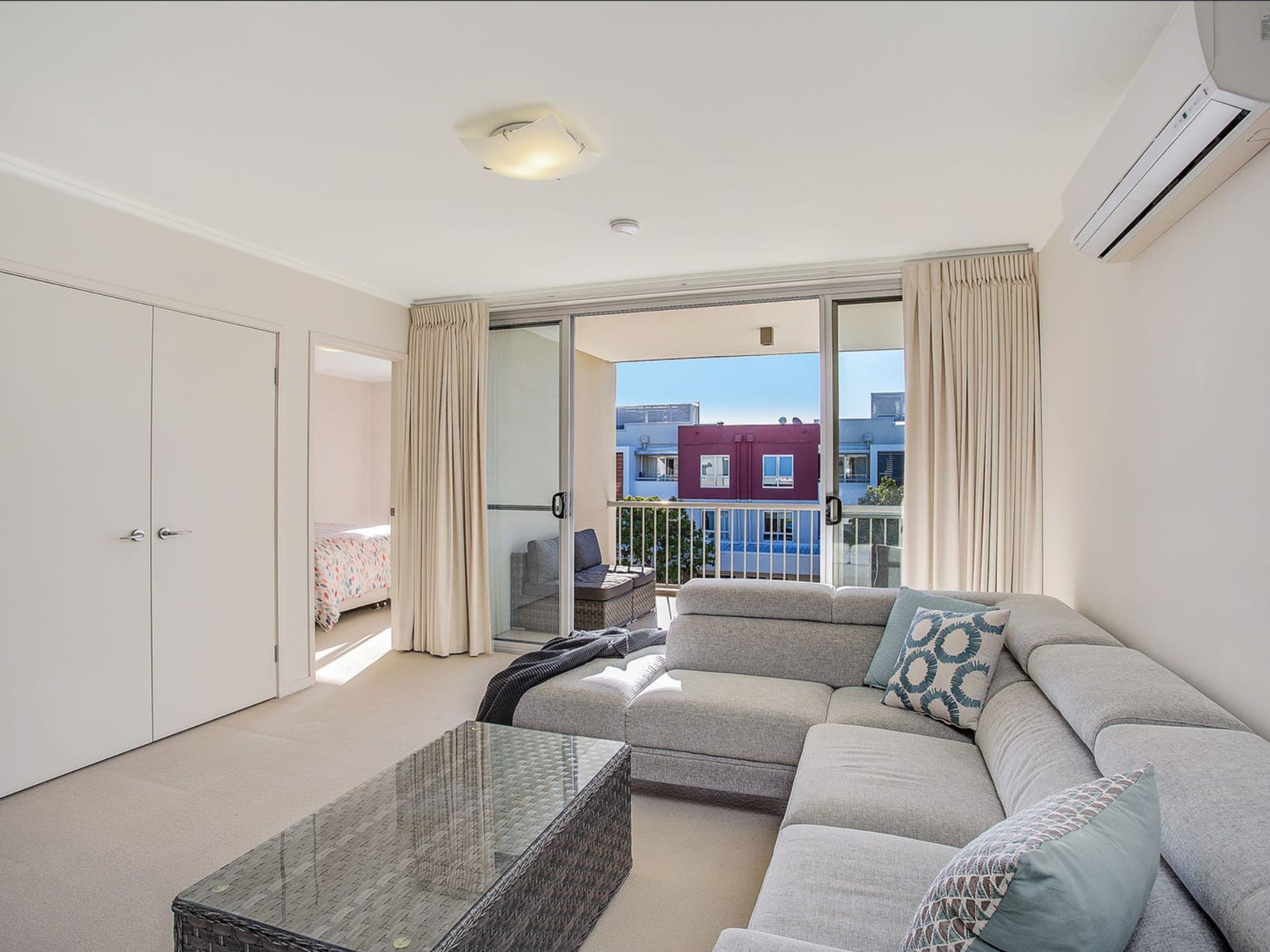 2 Arbour Avenue, Robina QLD 4226, Robina - Thumbnail 2