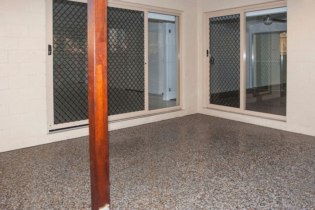 20 Bowerbird Street, Deebing Heights QLD 4306, Deebing Heights - Thumbnail 2
